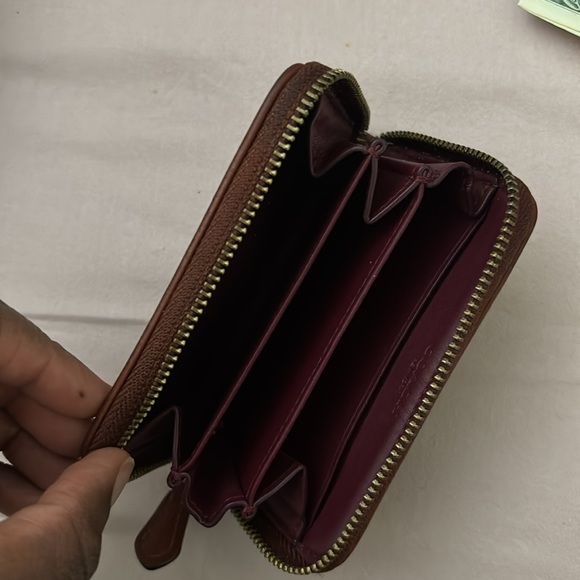Wallet - Picture 2 of 3